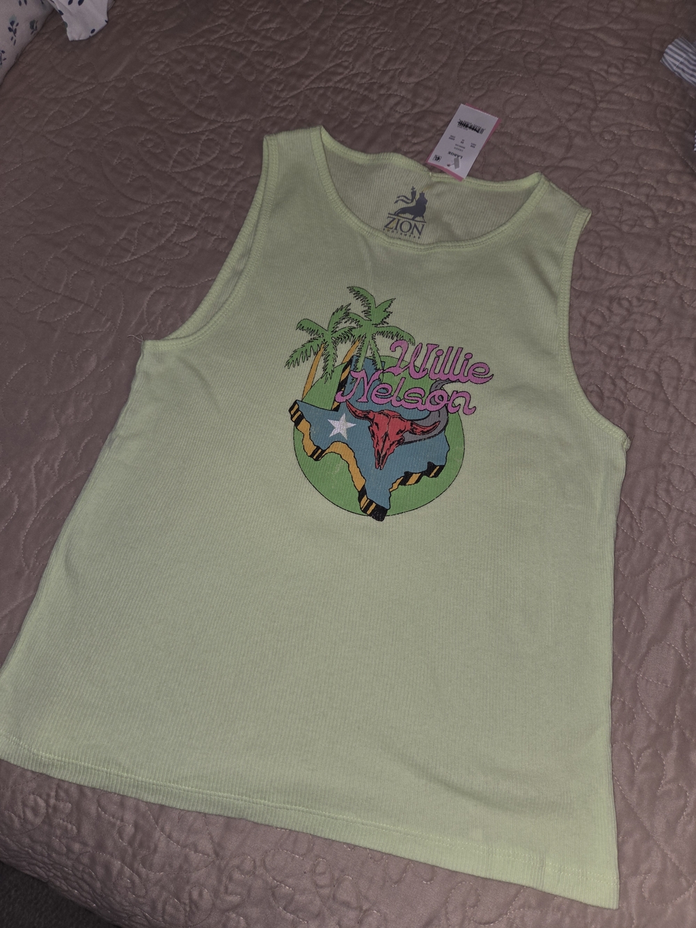 Willie Nelson Vintage Graphic Tank Top in Light Green